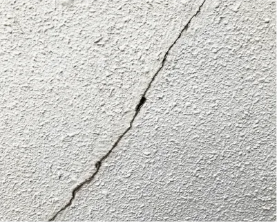 クラック（ヒビ）の症状